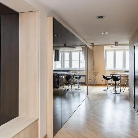Apartment B10 Old Town Piwna 3 Poziomy 150m *